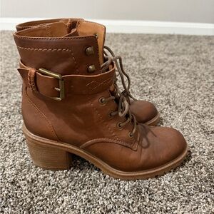 Zodiac Tan Lace-Up Leather Boots